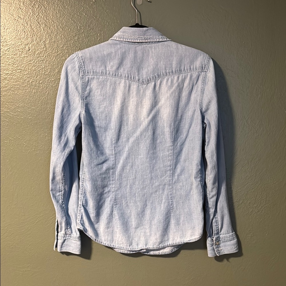 Gap S Light Blue Denim Button-Up Shirt - Picture 7 of 9